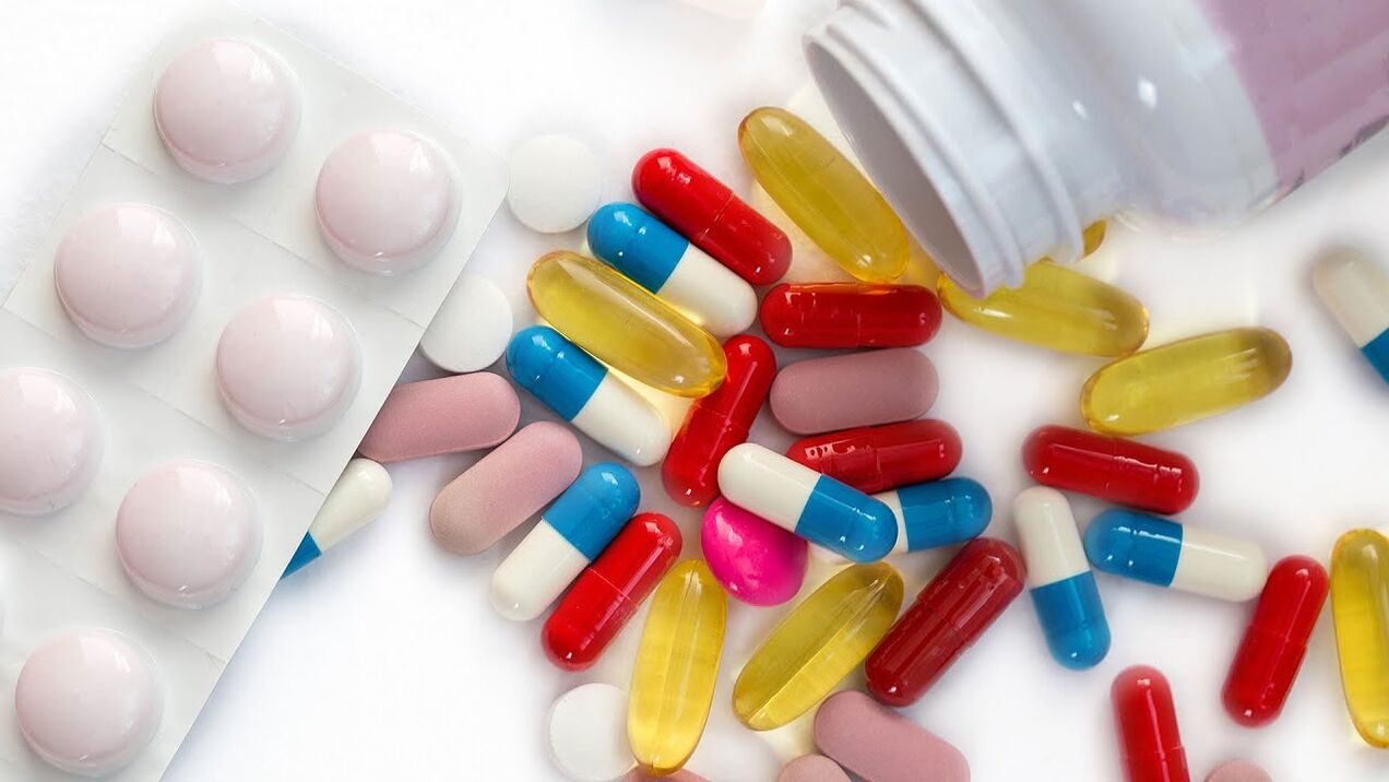 Vitaminas en cápsulas para potenciar